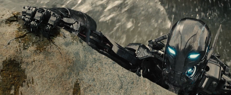 Illustration for article titled A Spoiler-Free-Ish, Shot-By-Shot Breakdown of the New Avengers Trailer